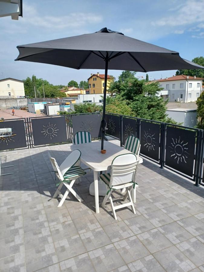 Alessietto Apartment Верона Екстериор снимка