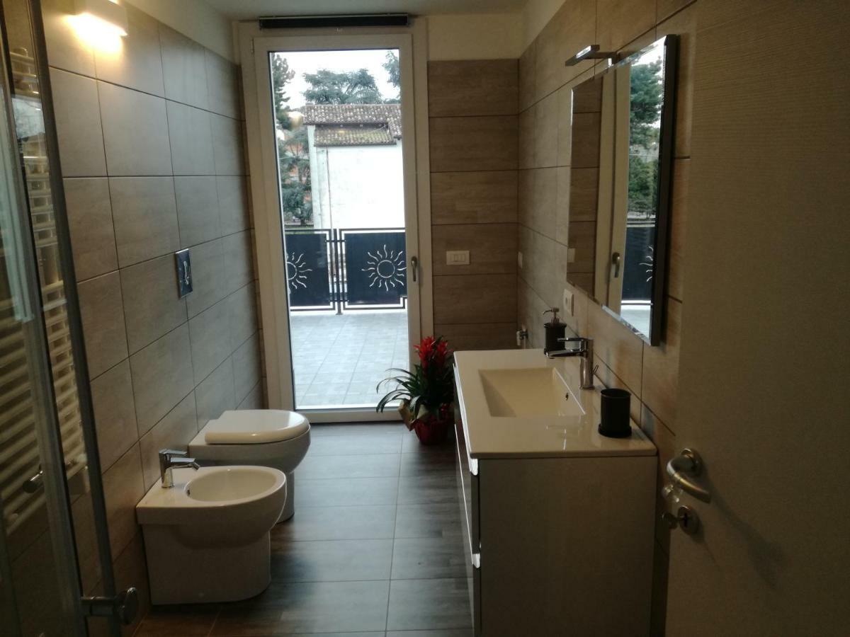 Alessietto Apartment Верона Екстериор снимка